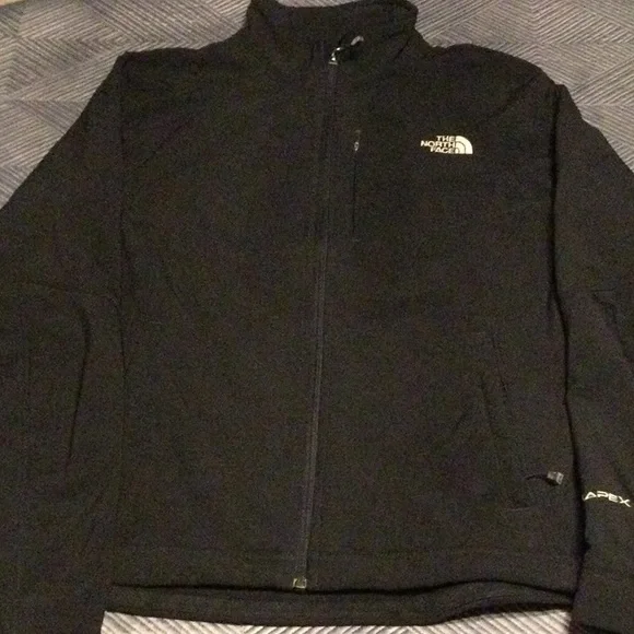 The North Face black medium jacket for women. - Picture 1 of 7
